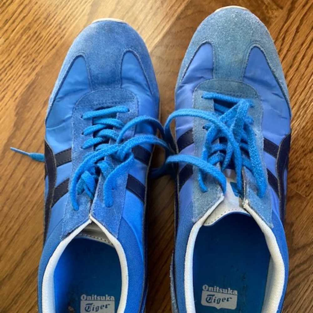 Onitsuka Tiger Unisex Blue Sneakers with Navy Stripe, mens 9.5/ women's 11